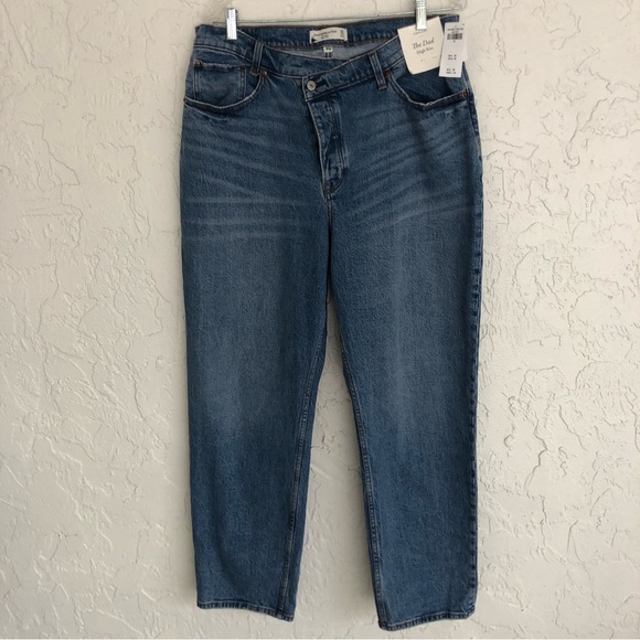 ABERCROMBIE The Dad High Rise Curve Love Crossover Button Fly Size 32/14 - Picture 3 of 12